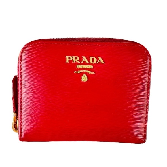 Authentic PRADA Cherry Red Saffiano Leather Card & Coin Holder with Box - Picture 3 of 16